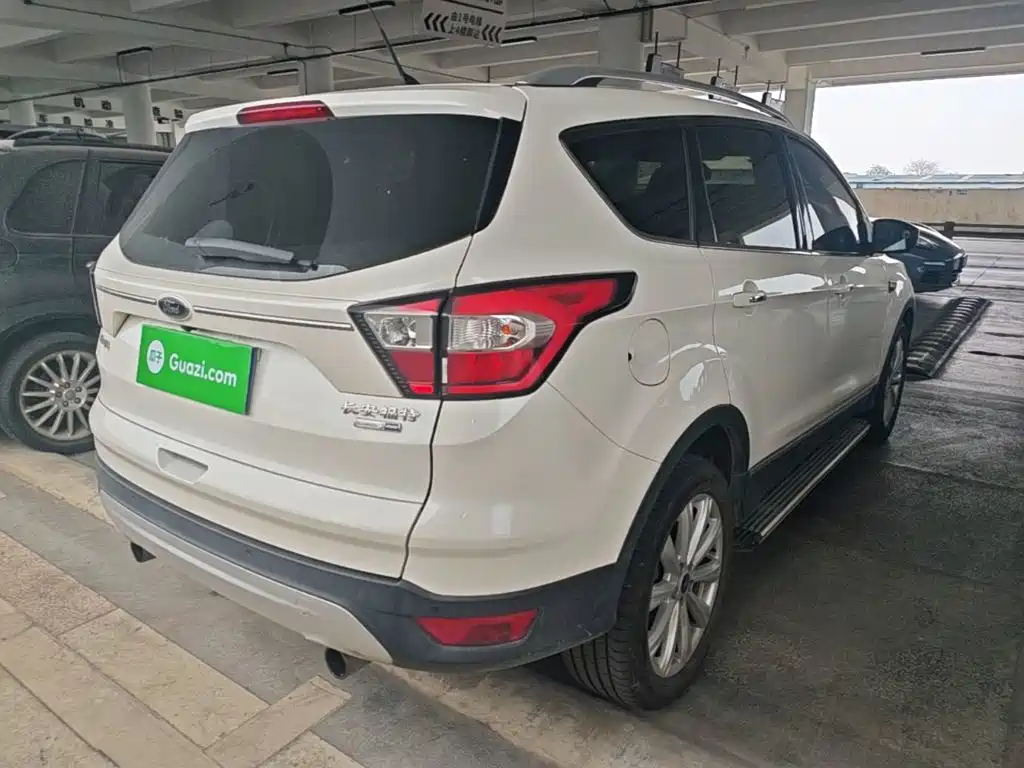 Ford Kuga 2017