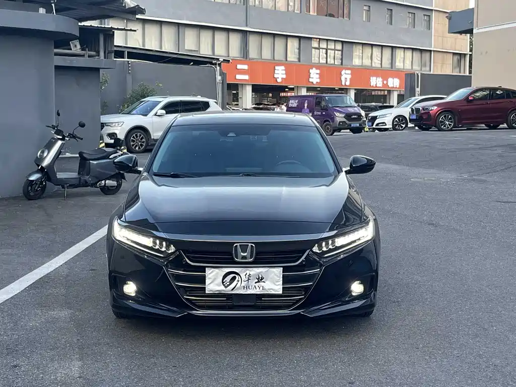 Honda Accord 2022 — фото 2