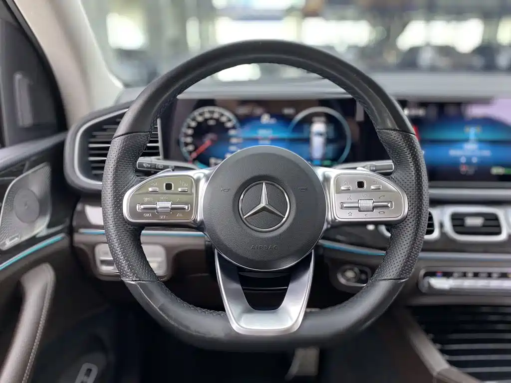 Mercedes-Benz GLS 2022 — фото 15