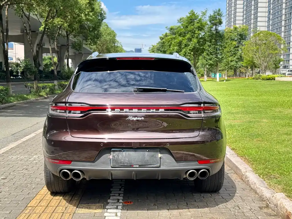 Porsche Macan 2019 — фото 16