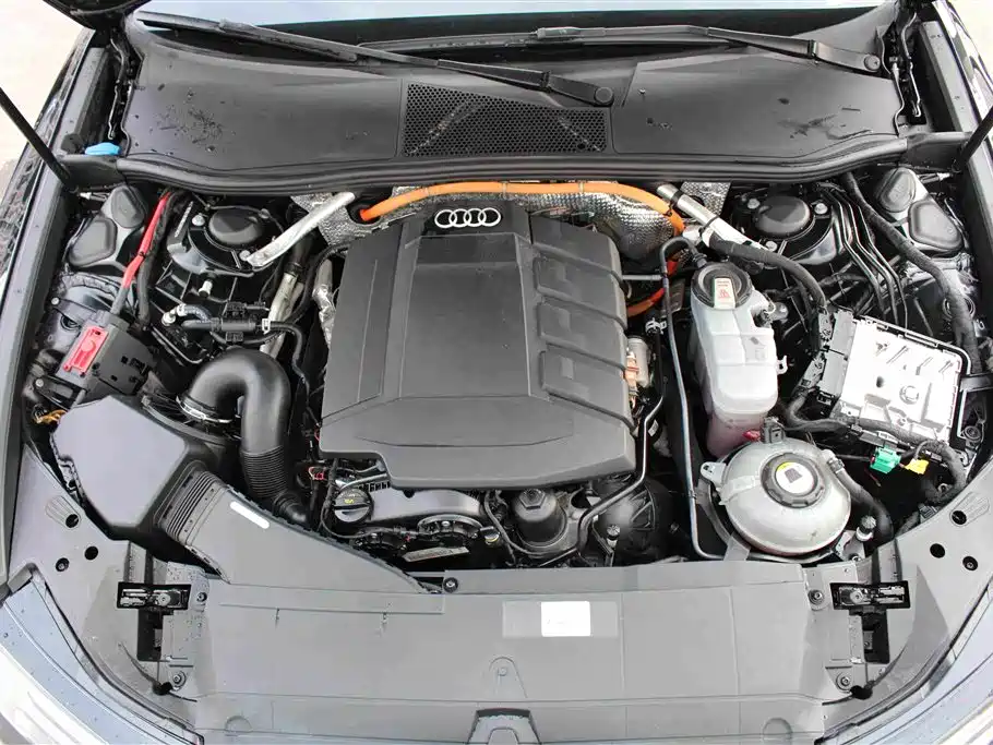 Audi A6L New Energy 2021 — фото 15