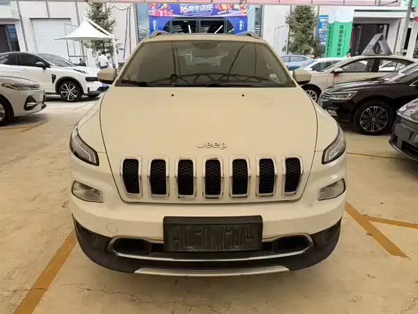 Jeep Cherokee 2018