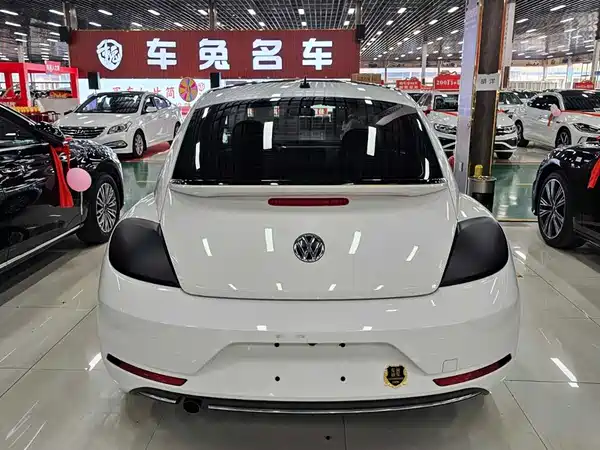 Volkswagen Beetle 2018