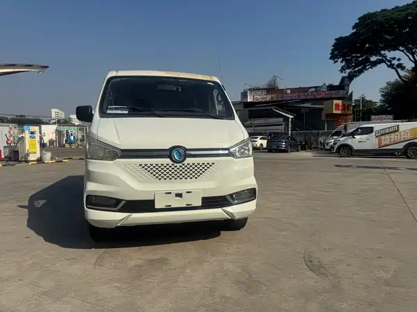 Dongfeng Yufeng EM26 2023