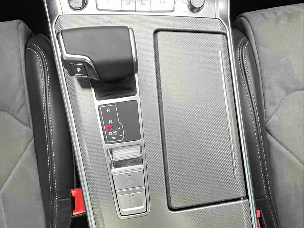 Audi A6L 2023 — фото 16