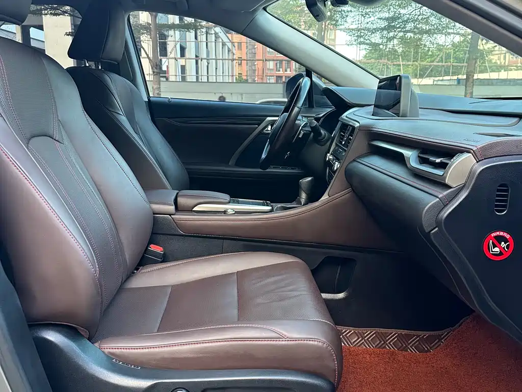 Lexus RX 2020 — фото 7