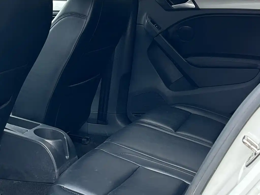 Volkswagen Golf 2013