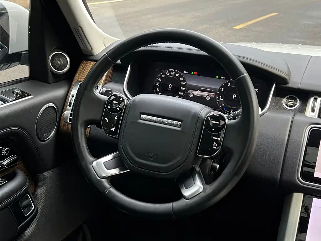 Land Rover Range Rover 2018 — фото 6