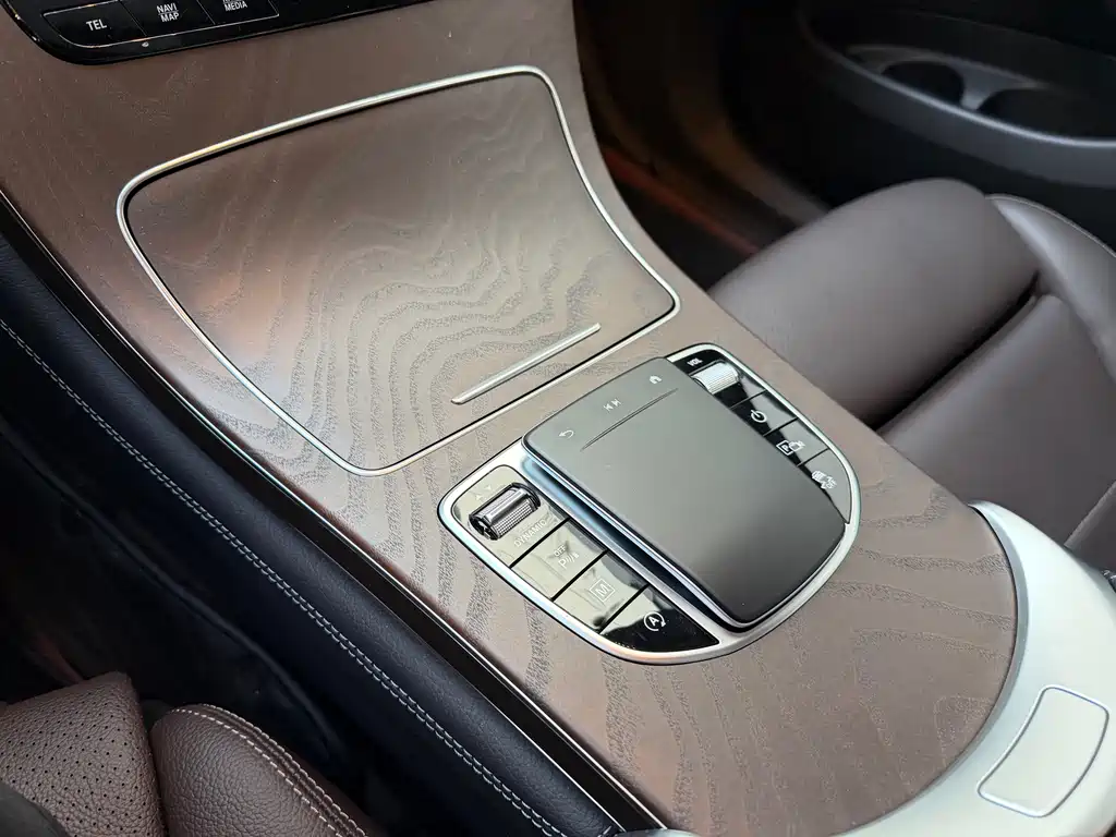 Mercedes-Benz GLC 2023 — фото 14
