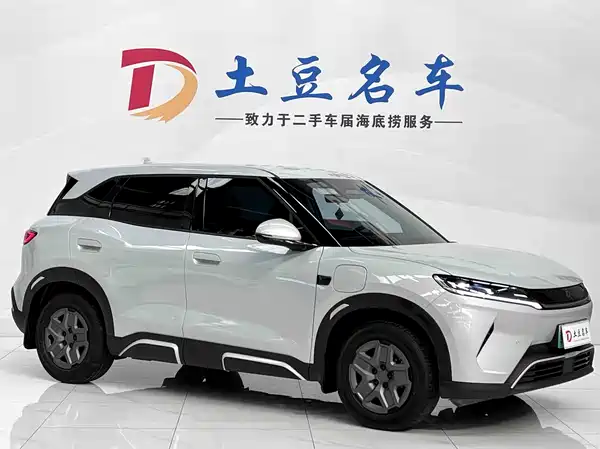 BYD Yuan UP 2025