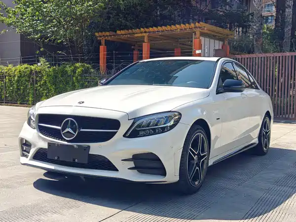 Mercedes-Benz C-Class 2021