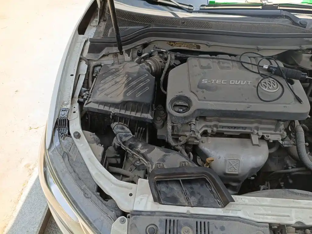 Buick Excelle 2015 — фото 20