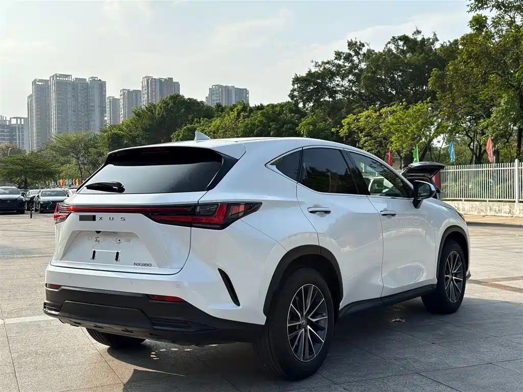 Lexus NX 2023 — фото 3
