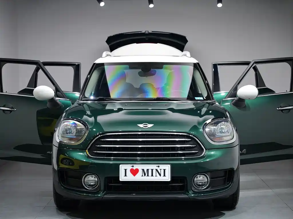 MINI Countryman 2017 — фото 2