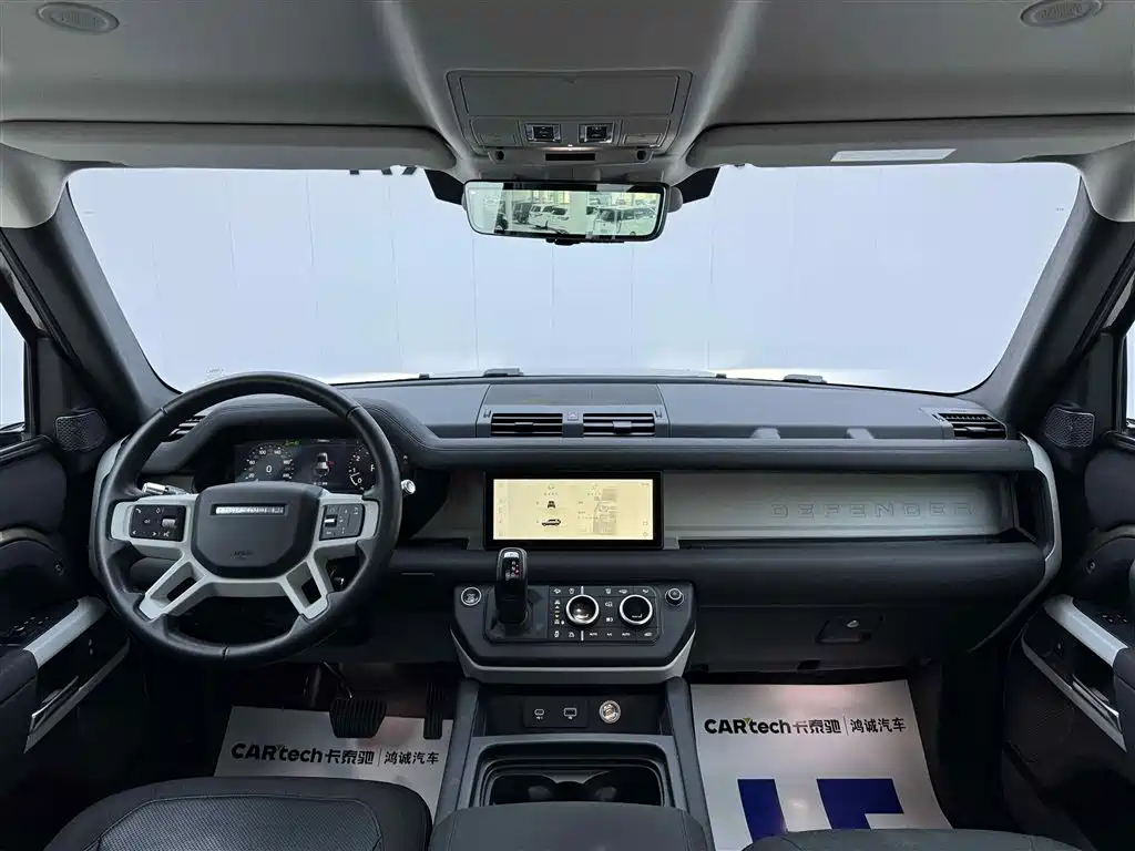 Land Rover Defender 2020 — фото 14