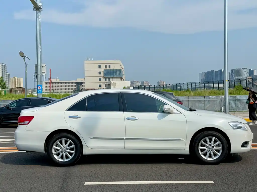 Toyota Camry 2011