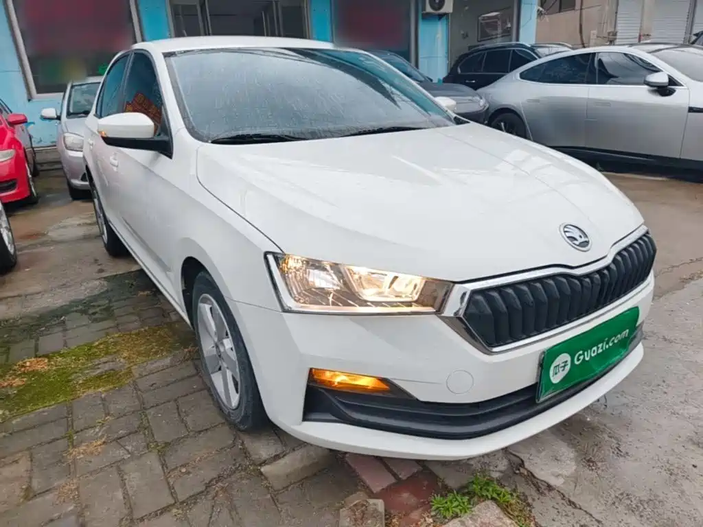 Skoda Rapid 2020 — фото 4