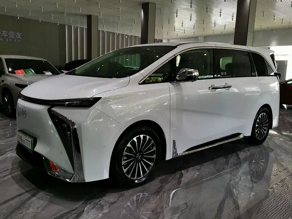 Hycan V09 2026