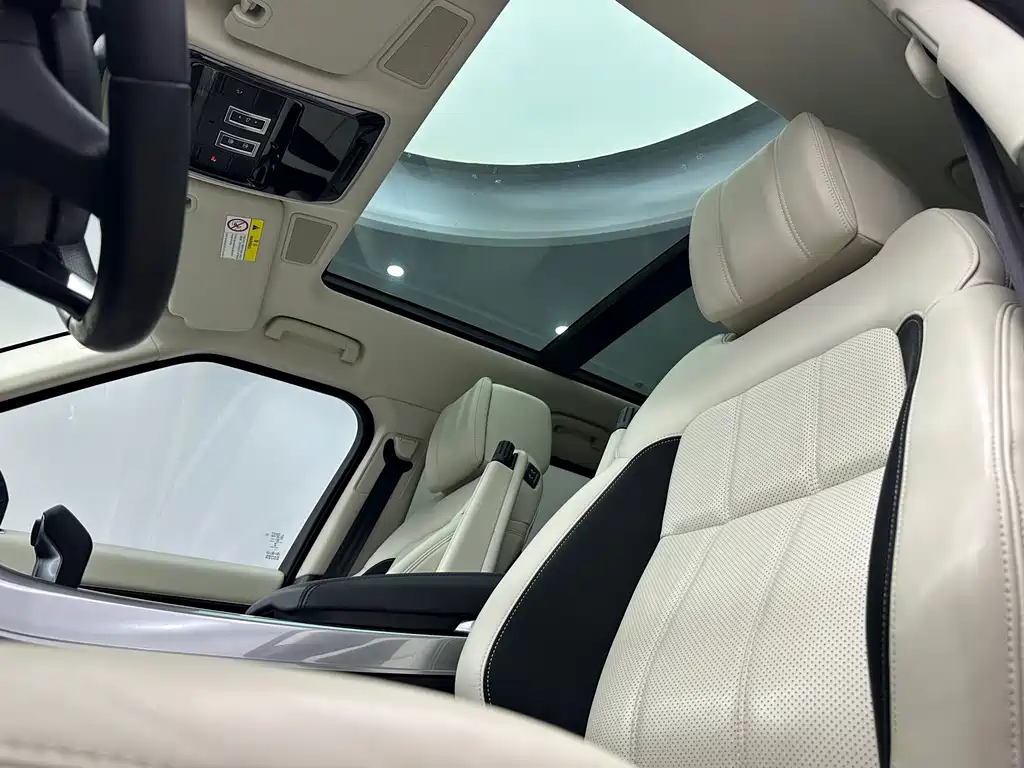Land Rover Range Rover Sport 2022 — фото 14