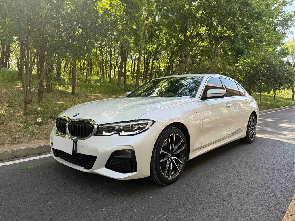 BMW 3 Series 2022