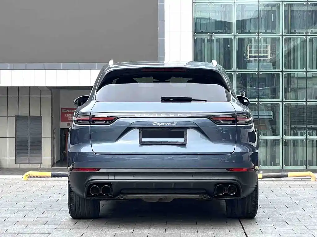 Porsche Cayenne 2019 — фото 9
