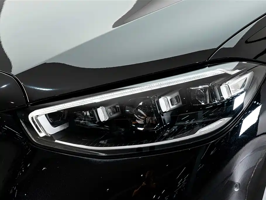 Mercedes-Benz S-Class 2023