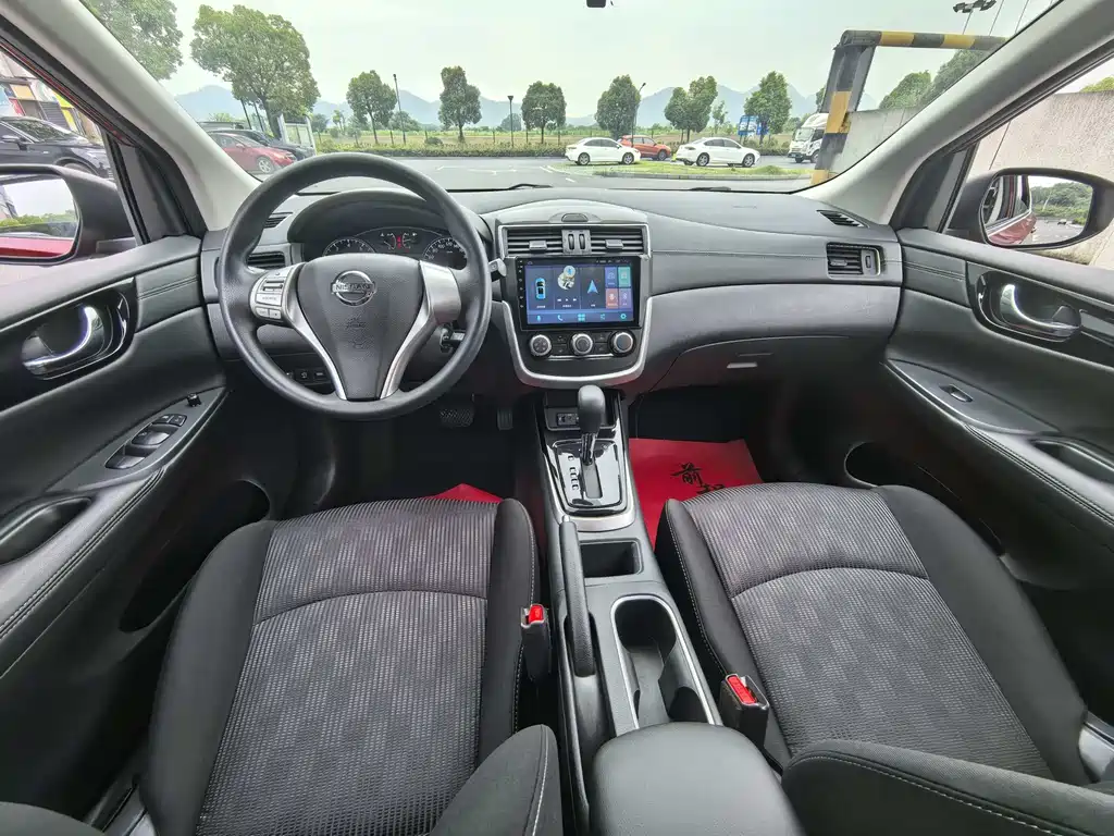 Nissan Tiida 2020