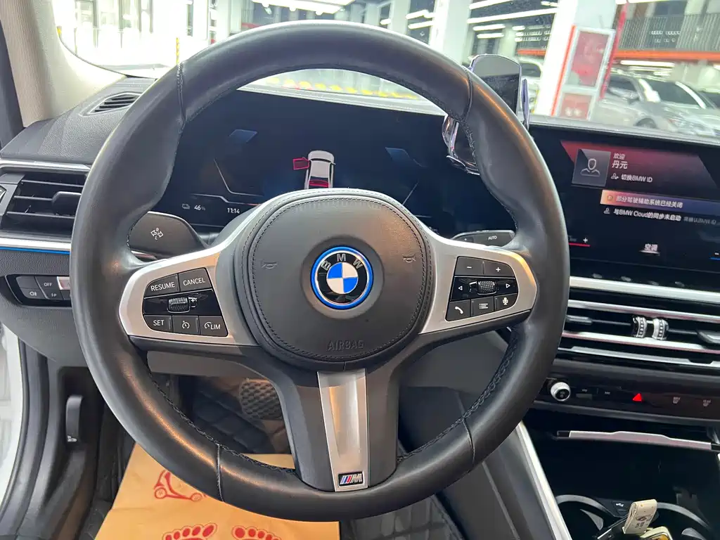 BMW i3 2023 — фото 6