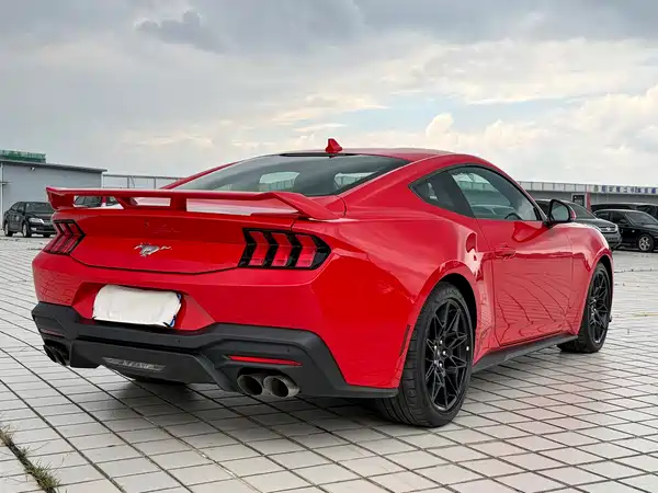 Ford Mustang 2025