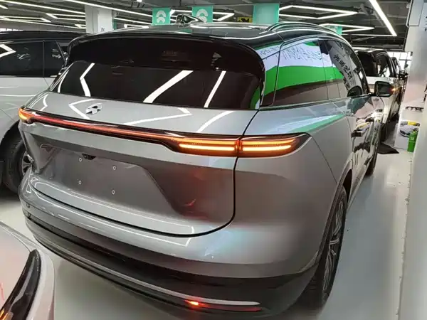 NIO ES6 2025