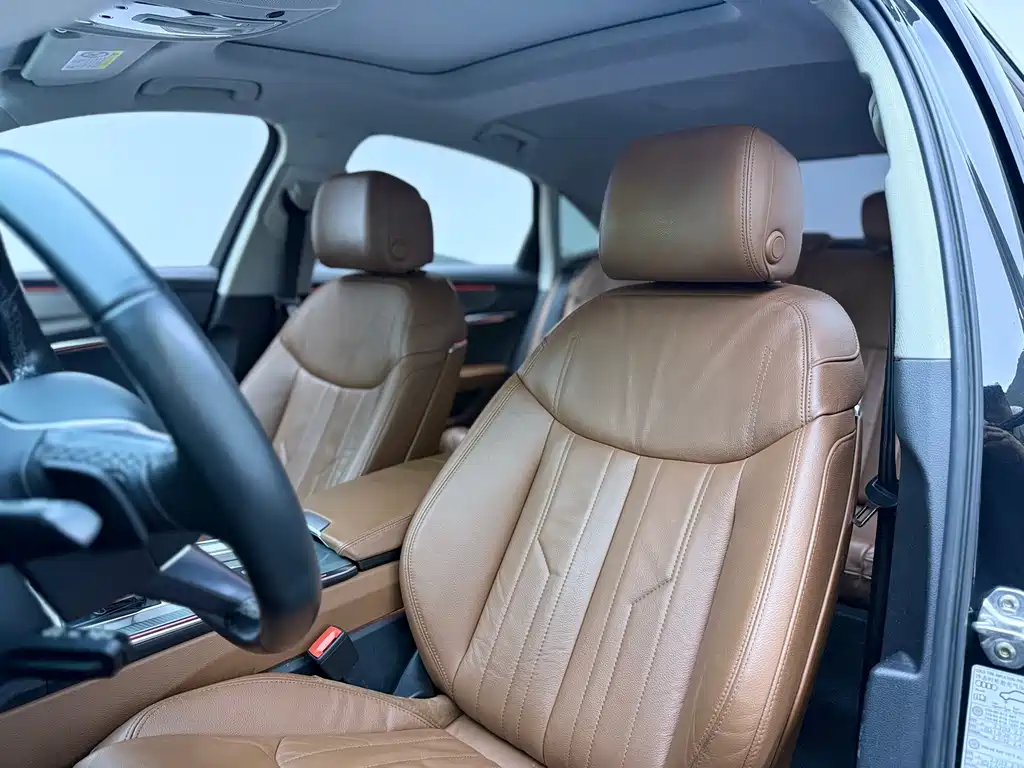Audi A6L 2022