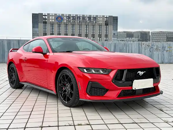 Ford Mustang 2025