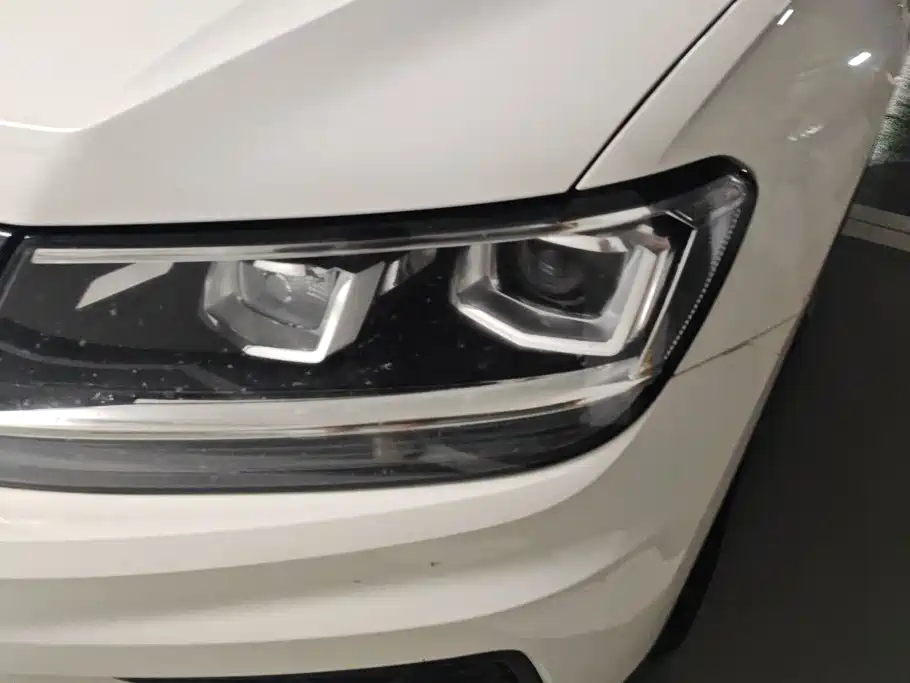 Volkswagen Tiguan L 2018
