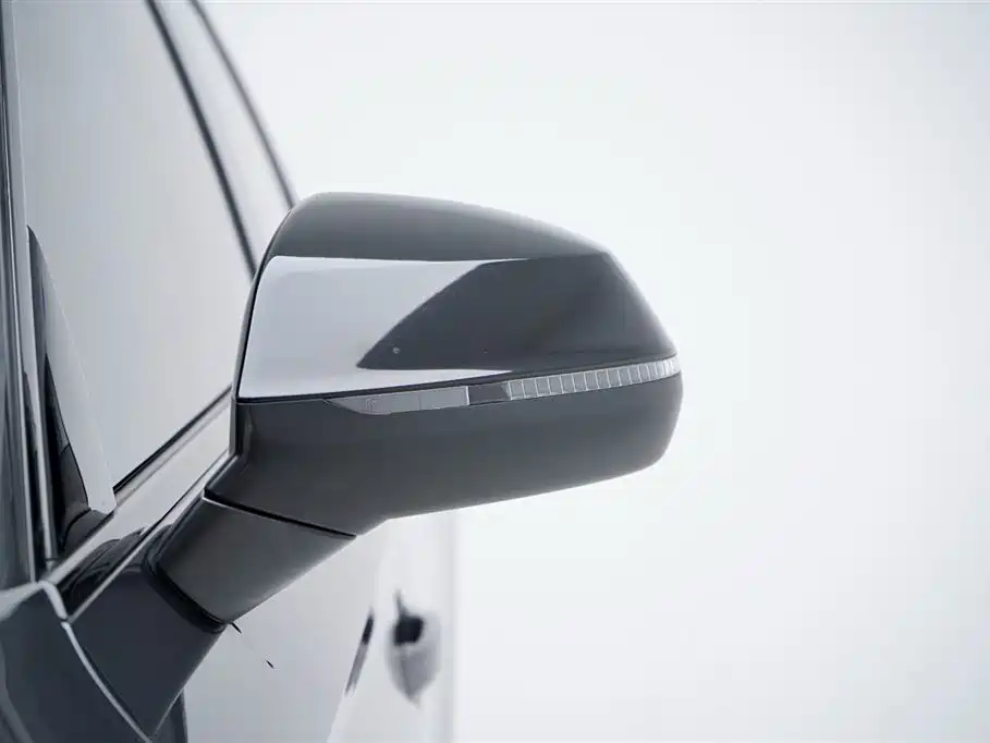 Audi Q5L 2022 — фото 19