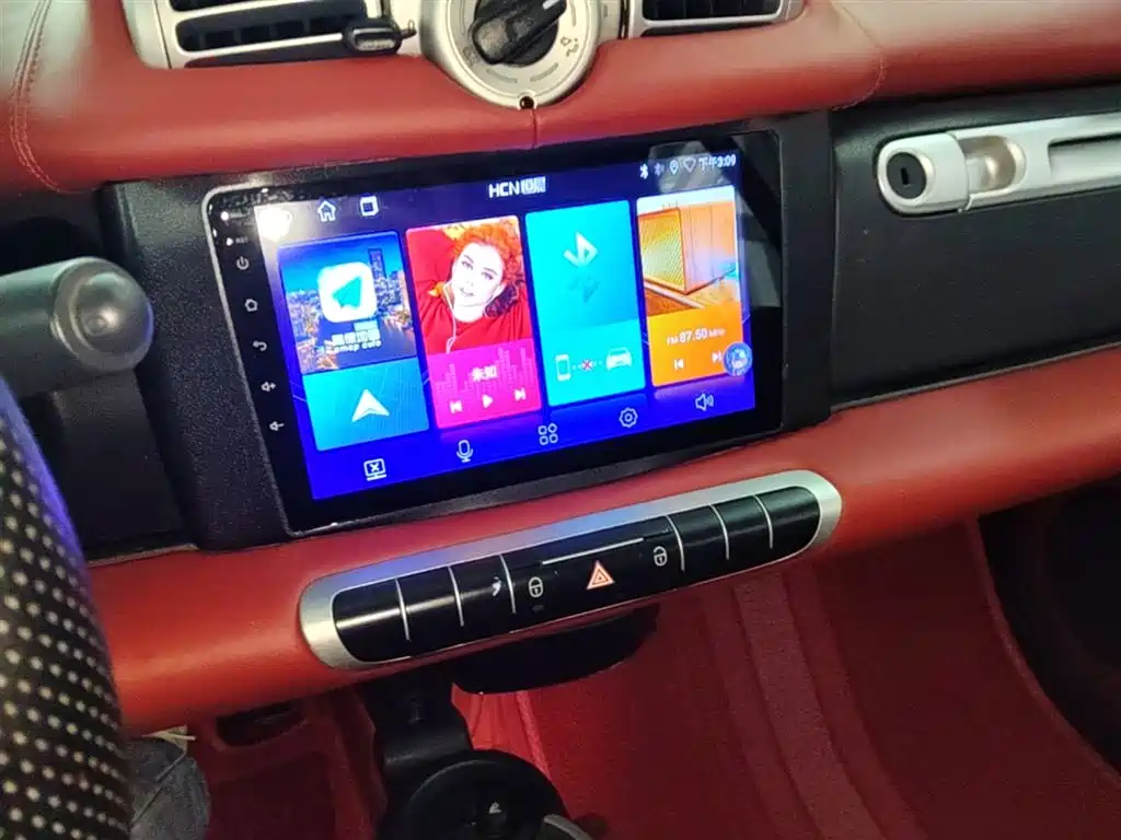 smart Fortwo 2014 — фото 13