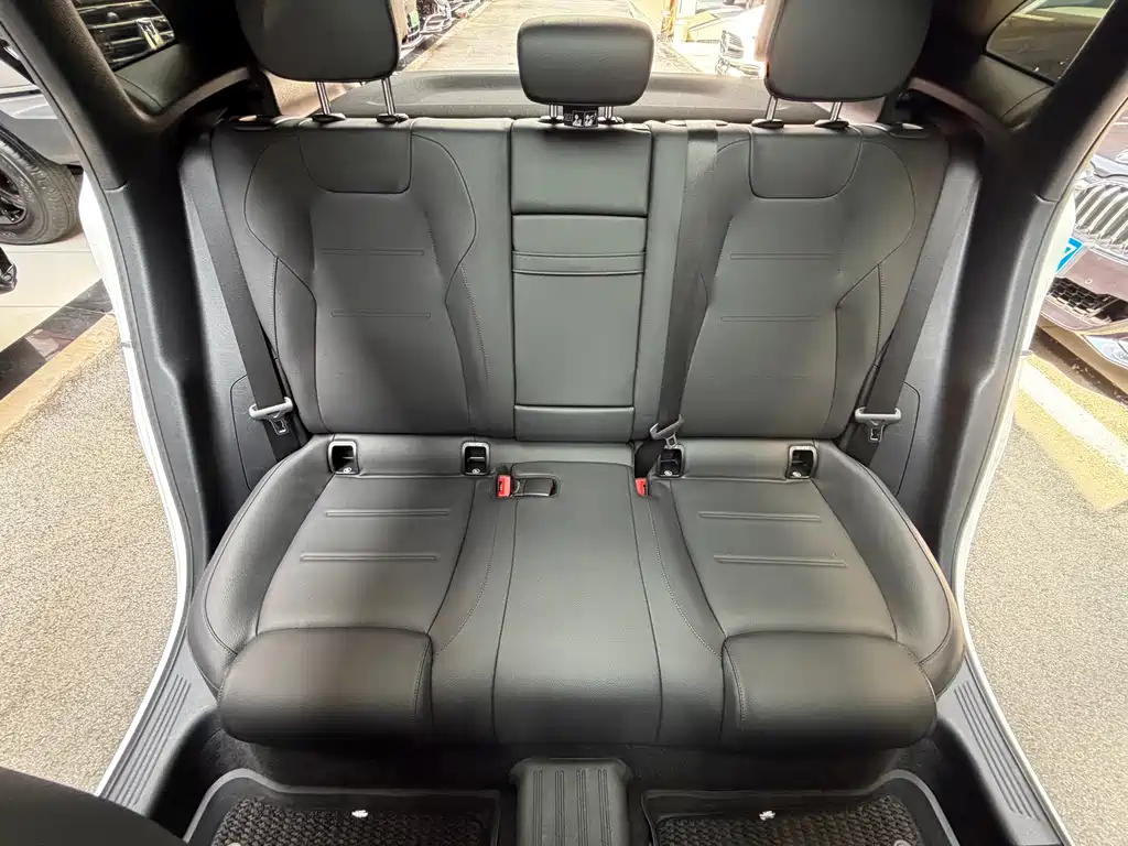 Mercedes-Benz GLA 2023 — фото 19