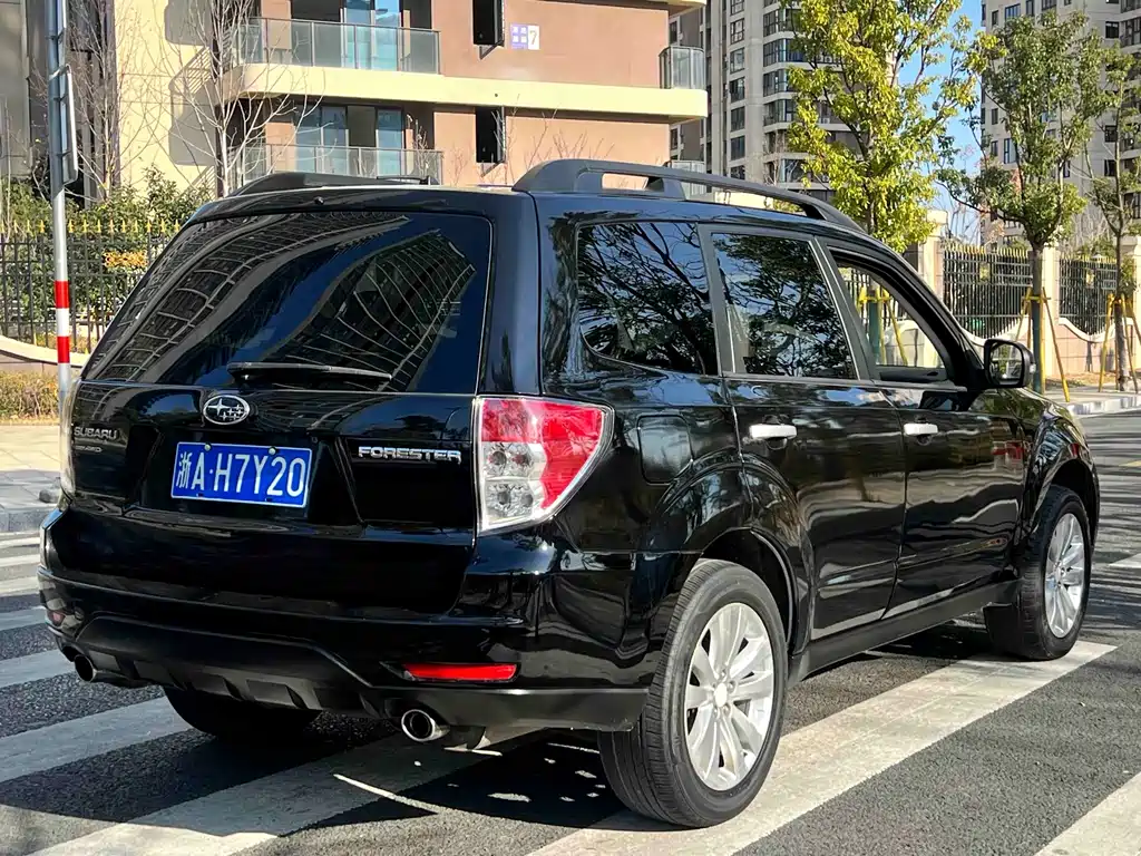 Subaru Forester 2011