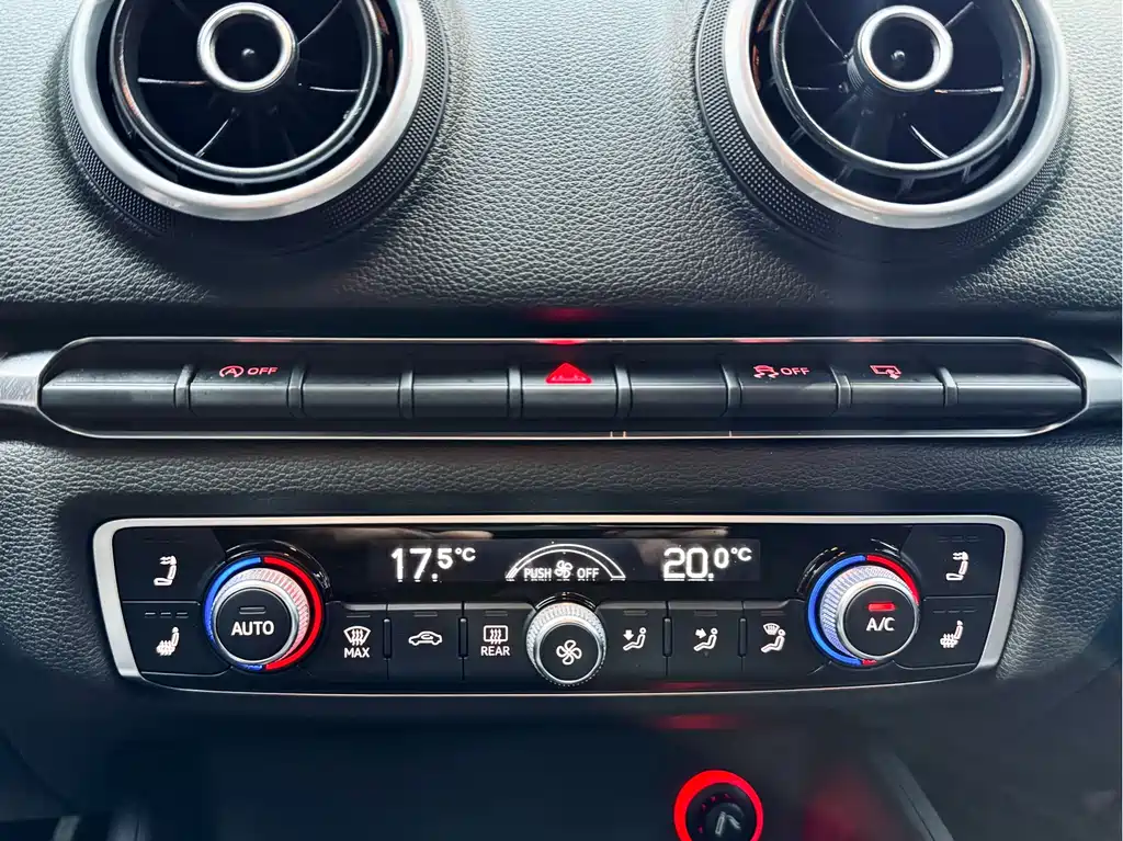 Audi A3 2016 — фото 14