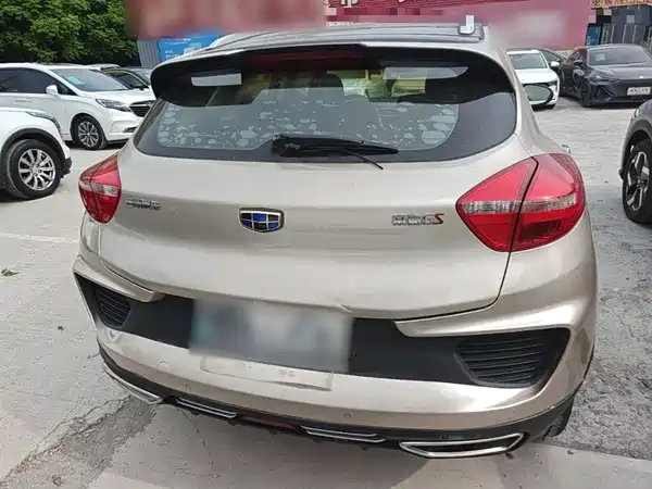 Geely Emgrand GS 2018