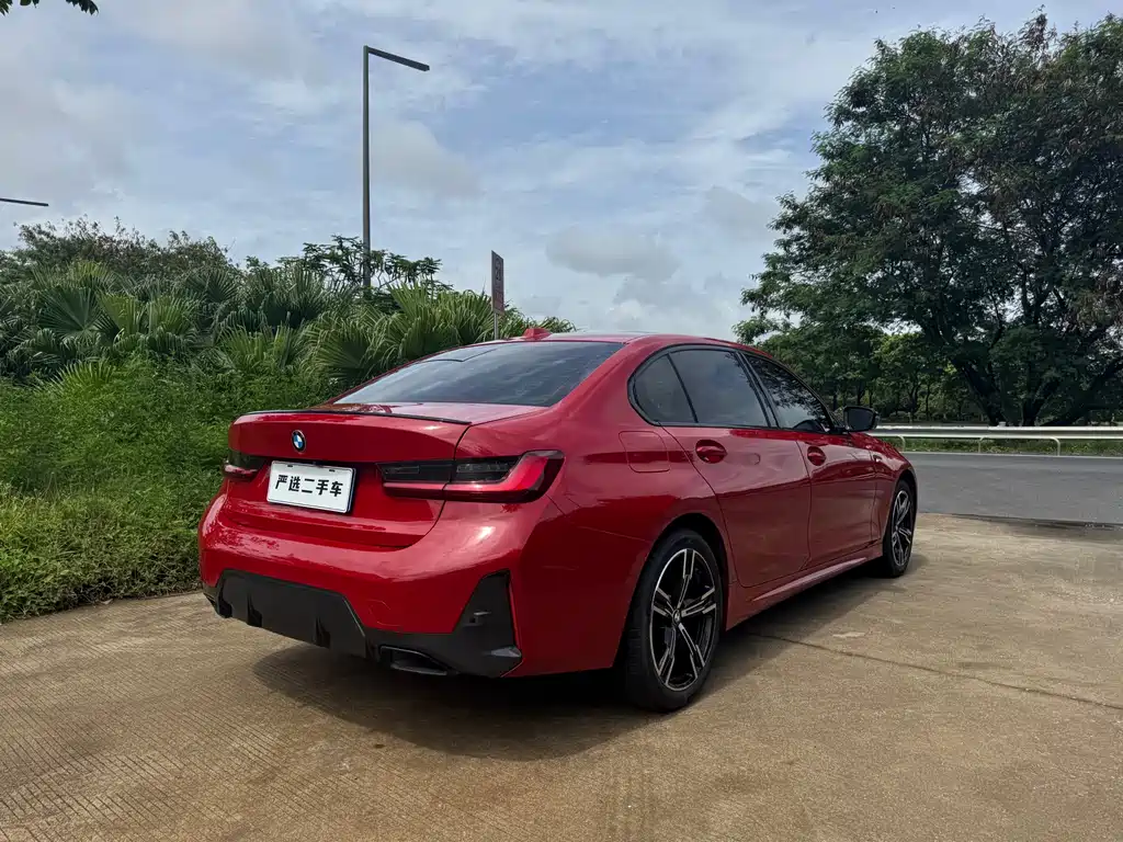 BMW 3 Series 2023