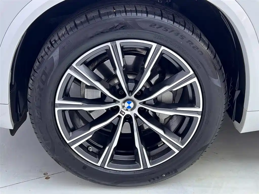 BMW X5 2024 — фото 12