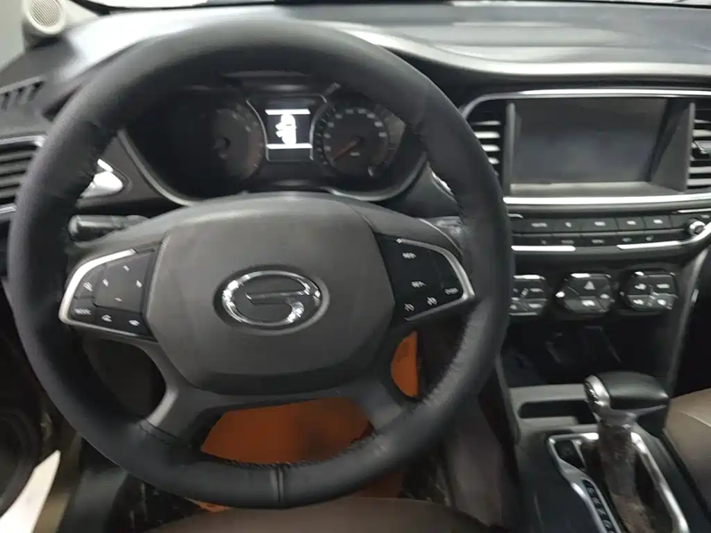 GAC Motor Trumpchi GS4 2016 — фото 11