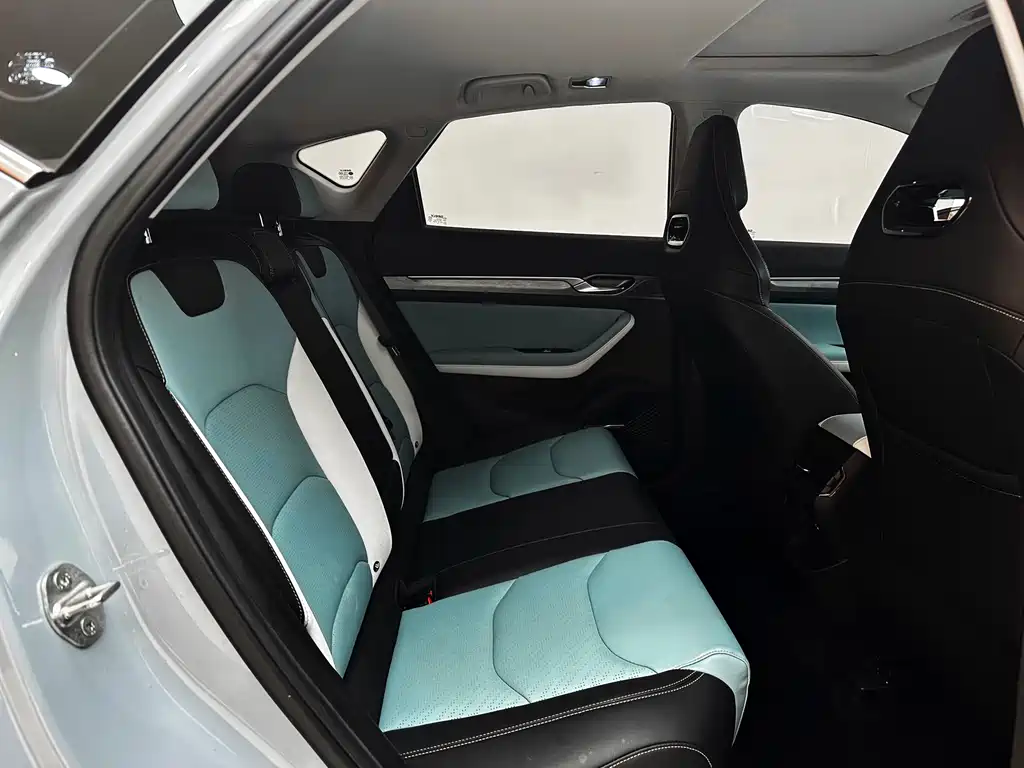 Geely Emgrand S 2023 — фото 14