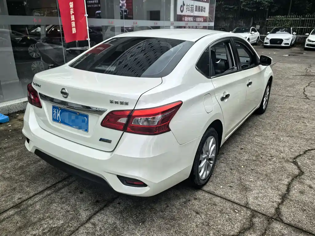 Nissan Sylphy 2019 — фото 13
