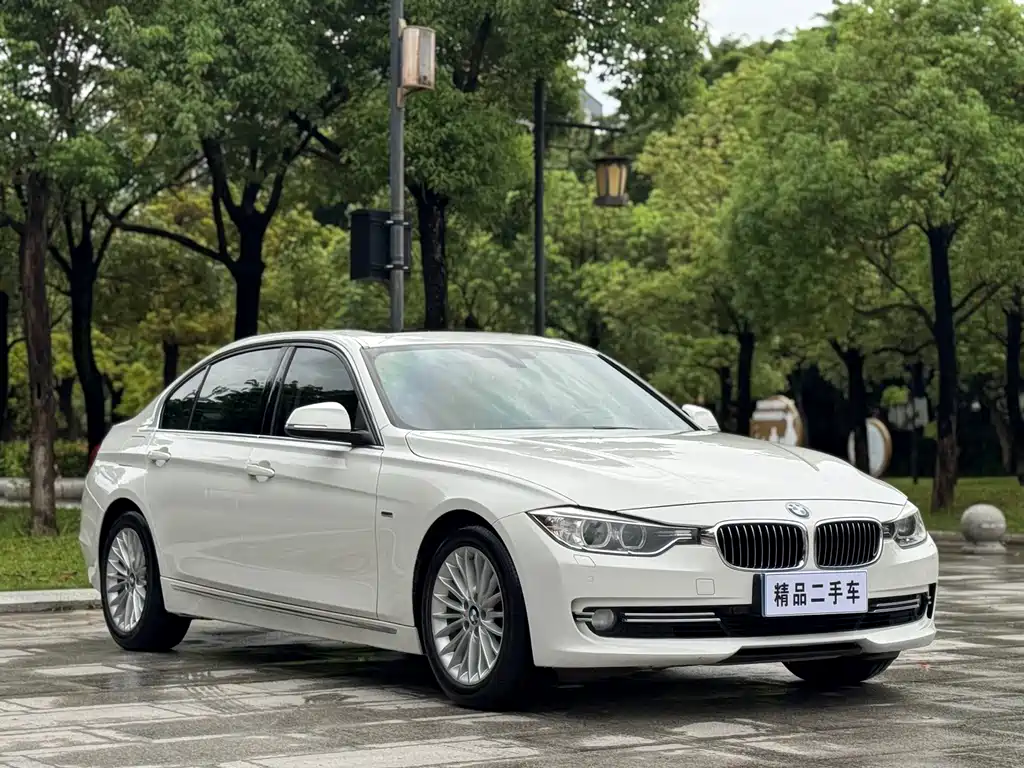 BMW 3 Series 2015