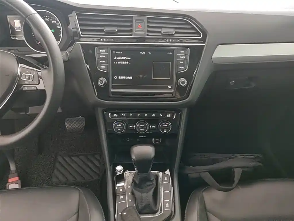 Volkswagen Tiguan L 2018 — фото 13