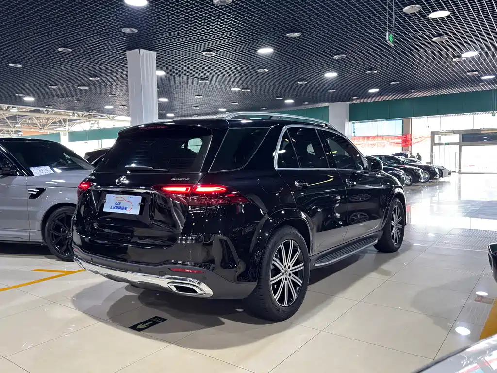 Mercedes-Benz GLE 2025 — фото 16