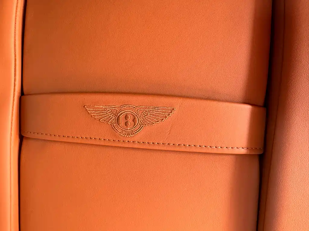 Bentley Flying Spur 2015 — фото 11