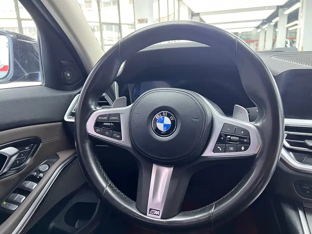 BMW 3 Series 2020 — фото 10