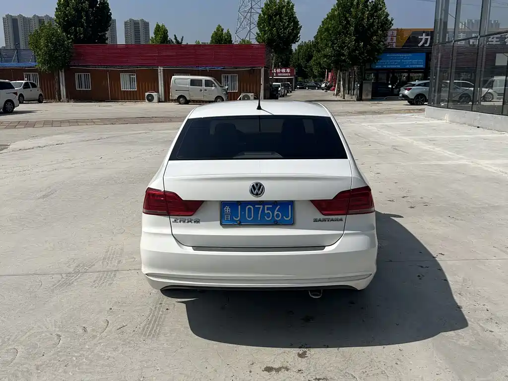 Volkswagen Santana 2016